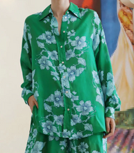 Load image into Gallery viewer, Stevie Oversized Shirt in Calla by Hannah
